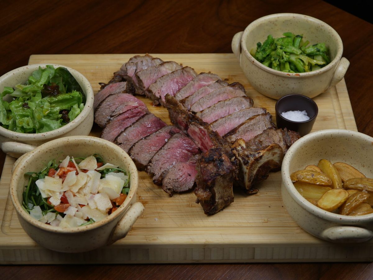 Caterina – tagliata con contorni